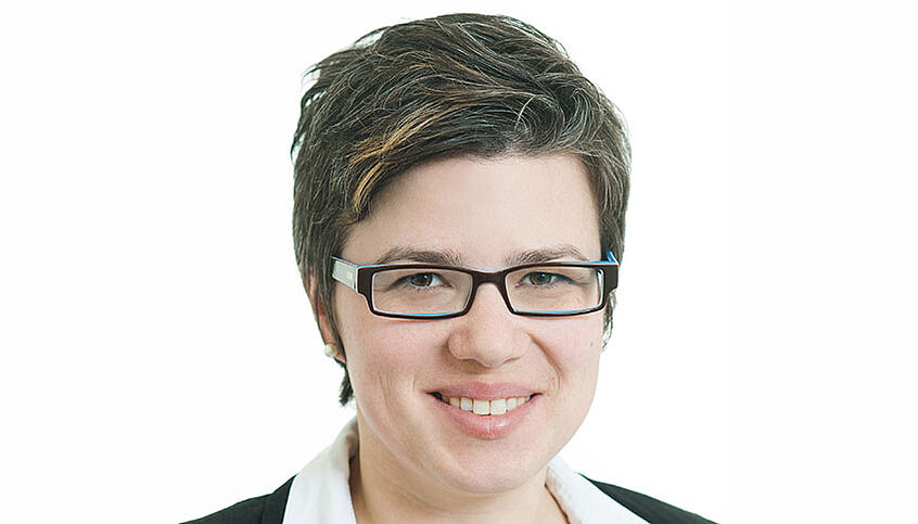 © Barbara Mair Porträtfoto von Bernadett Weinzierl